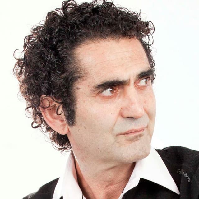 دانلود آهنگ عاشق ترک از هاتف