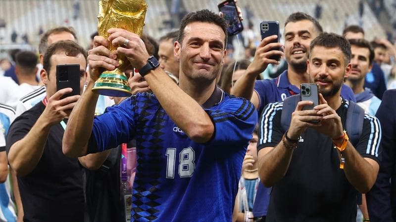 اسکالونی: می‌خواهم در لالیگا سرمربی‌گری کنم؛ حضور مسی در جام جهانی 2026؟ سورپرایز نخواهم شد