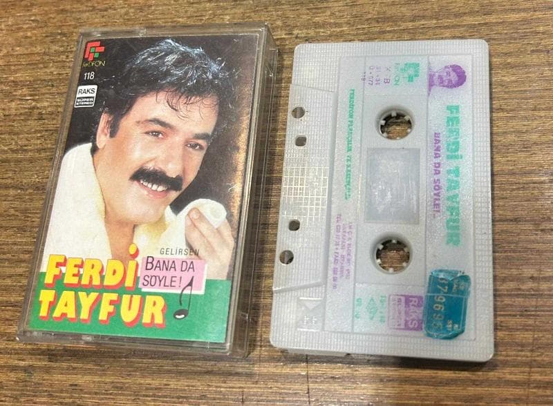 Ferdi Tayfur - Bana Sor