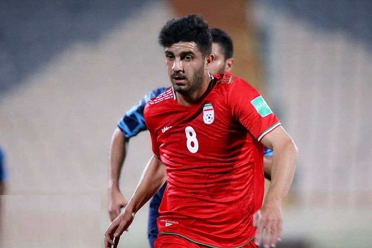  هافبک جولن تیم ملی در پرسپولیس : 