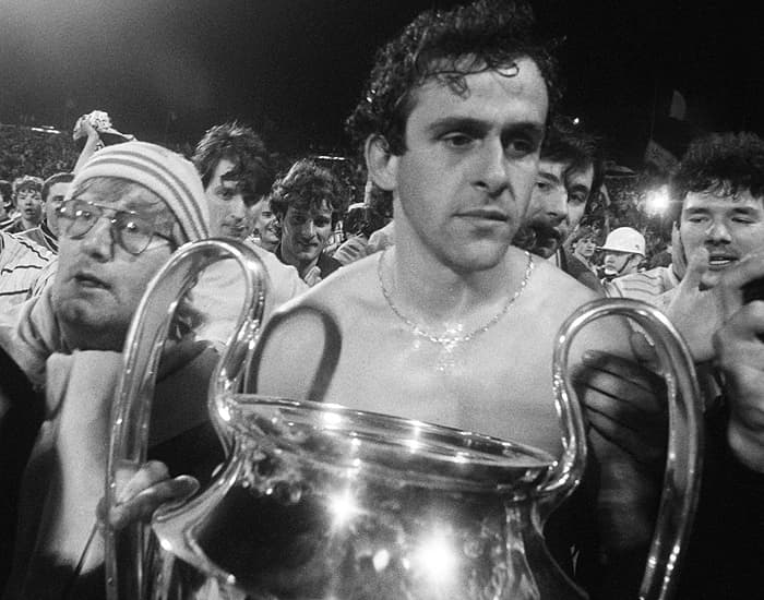 اولین قهرمانی یوونتوس در جام باشگاه های اروپا با برتری 1-0 مقابل لیورپول (29 می 1985) / فیلم