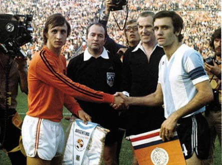 برتری 4-0 هلند مقابل آرژانتین در دور دوم مرحله گروهی جام جهانی (27 ژوئن، 1974)