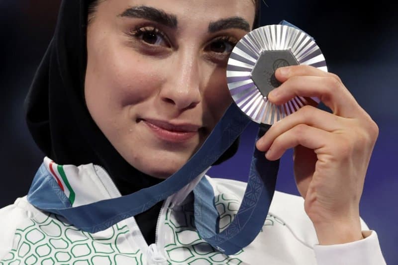 بارش طلا بر سر ناهید کیانی: پاداش ۱۸ میلیاردی برای قهرمان ملی!