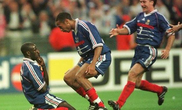 برتری 2-1 فرانسه مقابل کرواسی با بریس لیلیان تورام و صعود به فینال جام جهانی (1998/7/8)