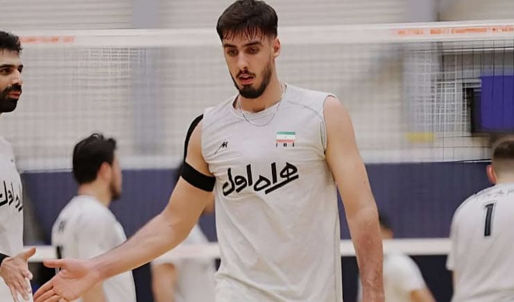 یک مرد 19 ساله آینده والیبال ایران را می‌سازد
