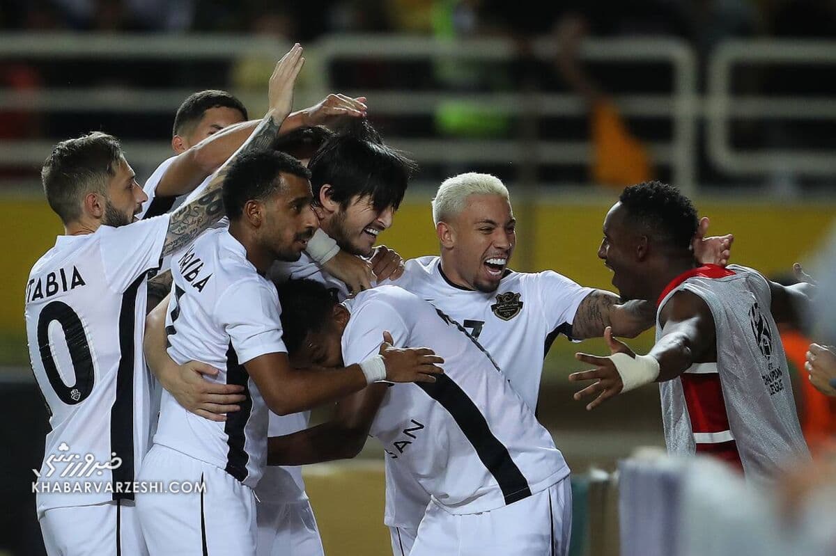 شباب الاهلی با سردار آزمون آماده درخشش در لیگ امارات