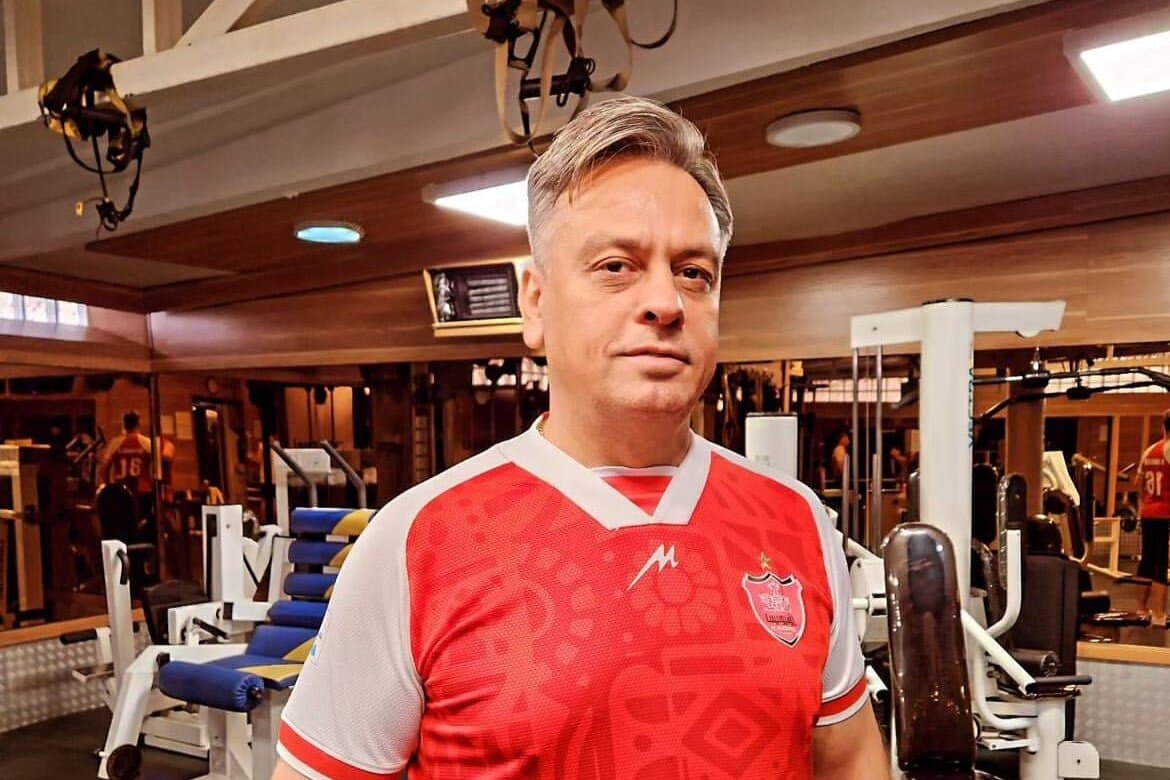 حمله سارقان به رضا شاهرودی؛ گردنبند پیشکسوت پرسپولیس را دزدیدند!
