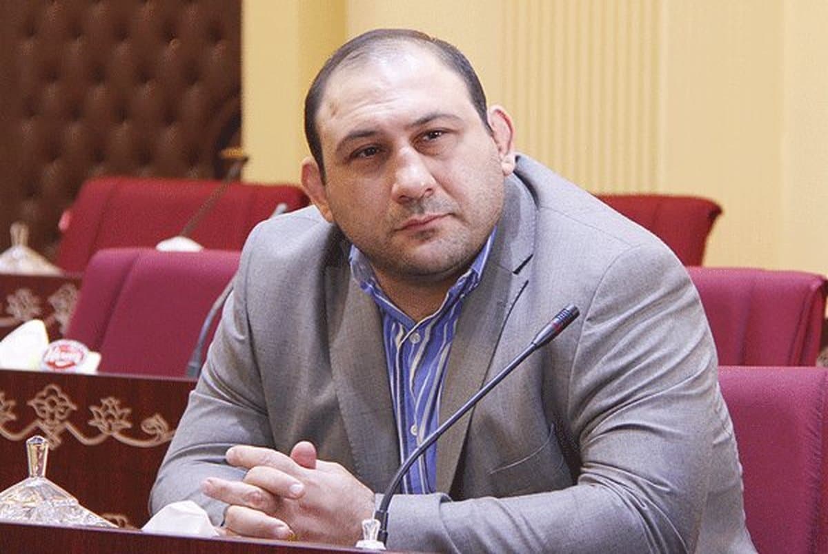 مربی کشتی آزاد ایران: انصراف کشتی‌گیران روس؟ شانس مدال ما بیشتر می‌شود