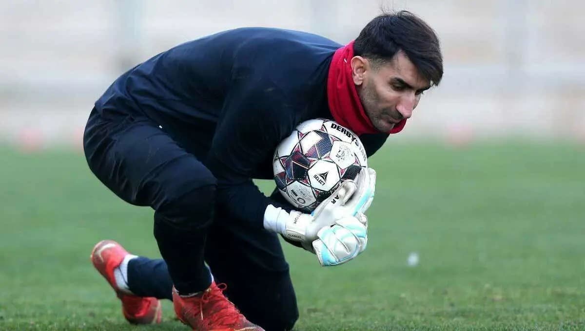 پیشکسوت پرسپولیس: بیرانوند فکر می‌کند بهترین دروازه بان تاریخ است