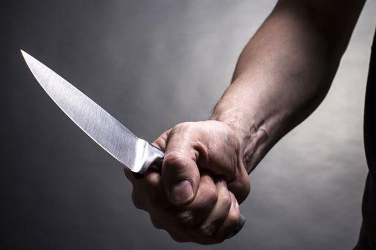 حمله با شمشیر و چاقو به رییس هیات کشتی مشهد!