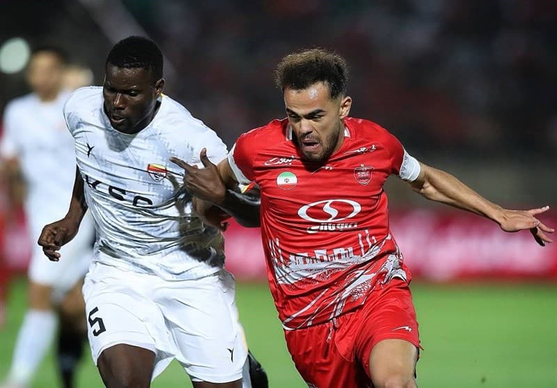 اوستون اورونوف و منتظر محمد جزو سهمیه زیر ۲۵ سال پرسپولیس و استقلال محاسبه شدند