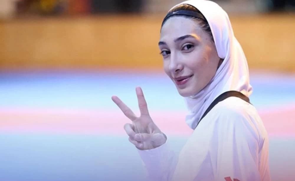 مادر مبینا نعمت زاده: مبینا از بچگی ما را می‌دید که هنگام مشکلات به چه نیرویی توسل می‌کردیم