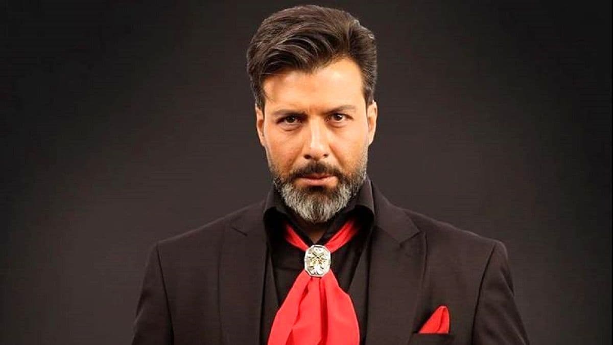 کنایه سنگین ستاره مافیا به پرسپولیسی‌ها؛ آن‌ها تاکتیک گل‌های آفساید را خوب اجرا کردند!