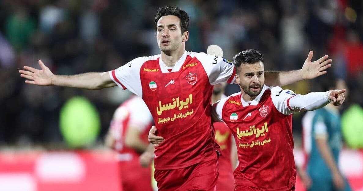 حضور پرشور پرسپولیسی‌ها در تیم منتخب فصل کاربران طرفداری؛ حسینی از بیرانوند بهتر است! + عکس