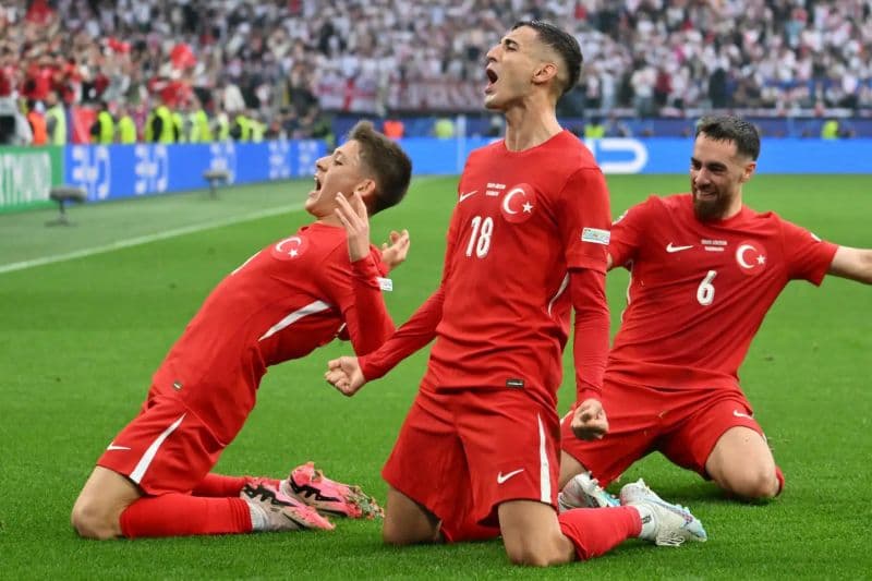 سوسیداد به دنبال خرید جواهر رئال مادرید