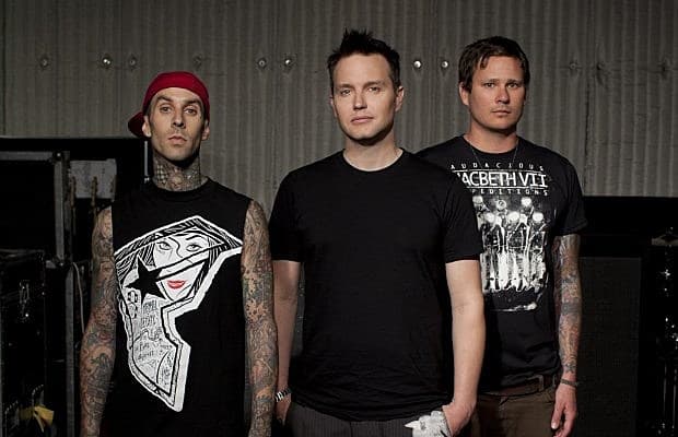 آهنگ First Date از blink-182 با متن و ترجمه