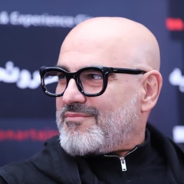 بیوگرافی دکتر رامین حیدری فاروقی+لینک شبکه های اجتماعی 
