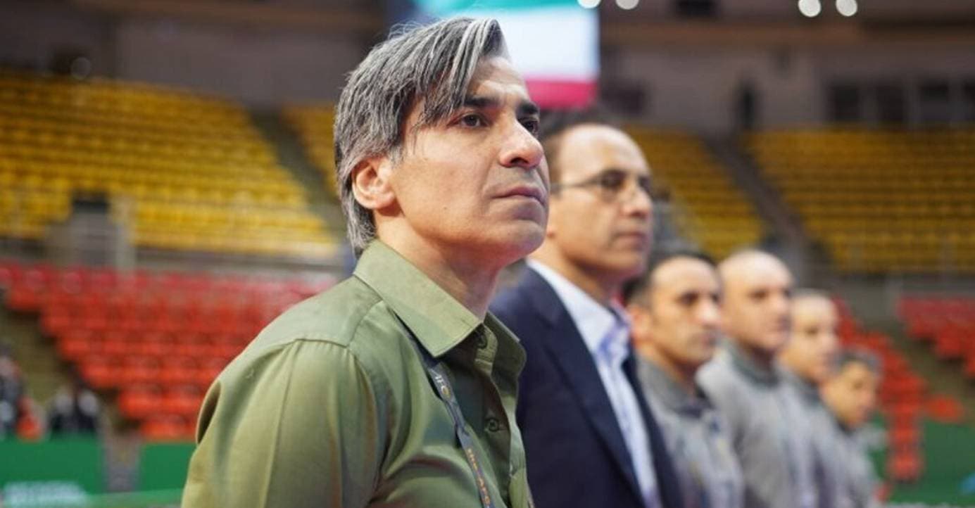 درگیری لفظی در نشست خبری وحید شمسایی؛ دو بازیکن خط خوردند!