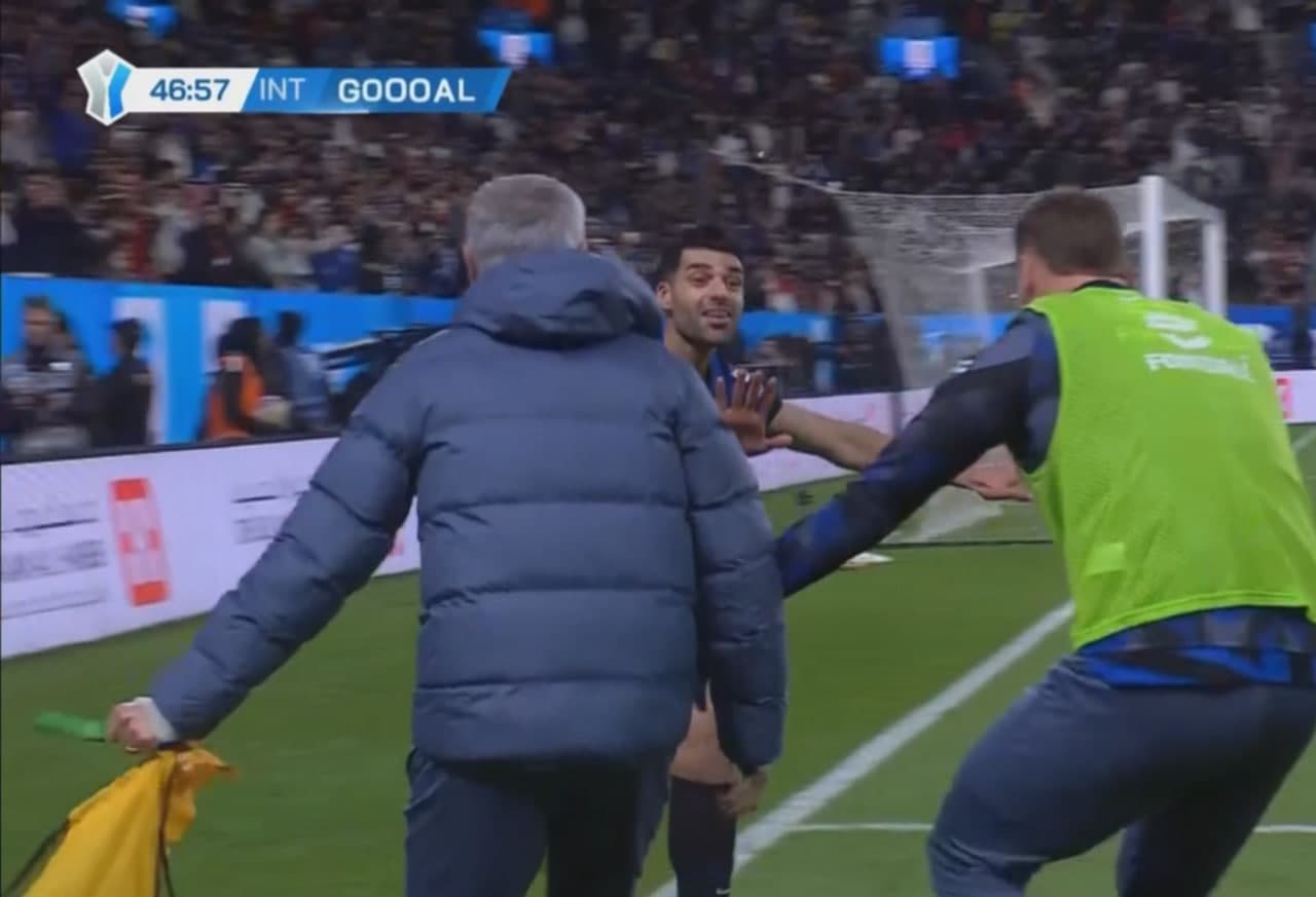 اولین گل مهدی طارمی در دربی میلان و رقص بندری مهاجم ایرانی به همراه بازیکنان اینتر (اینتر 2-0 میلان)