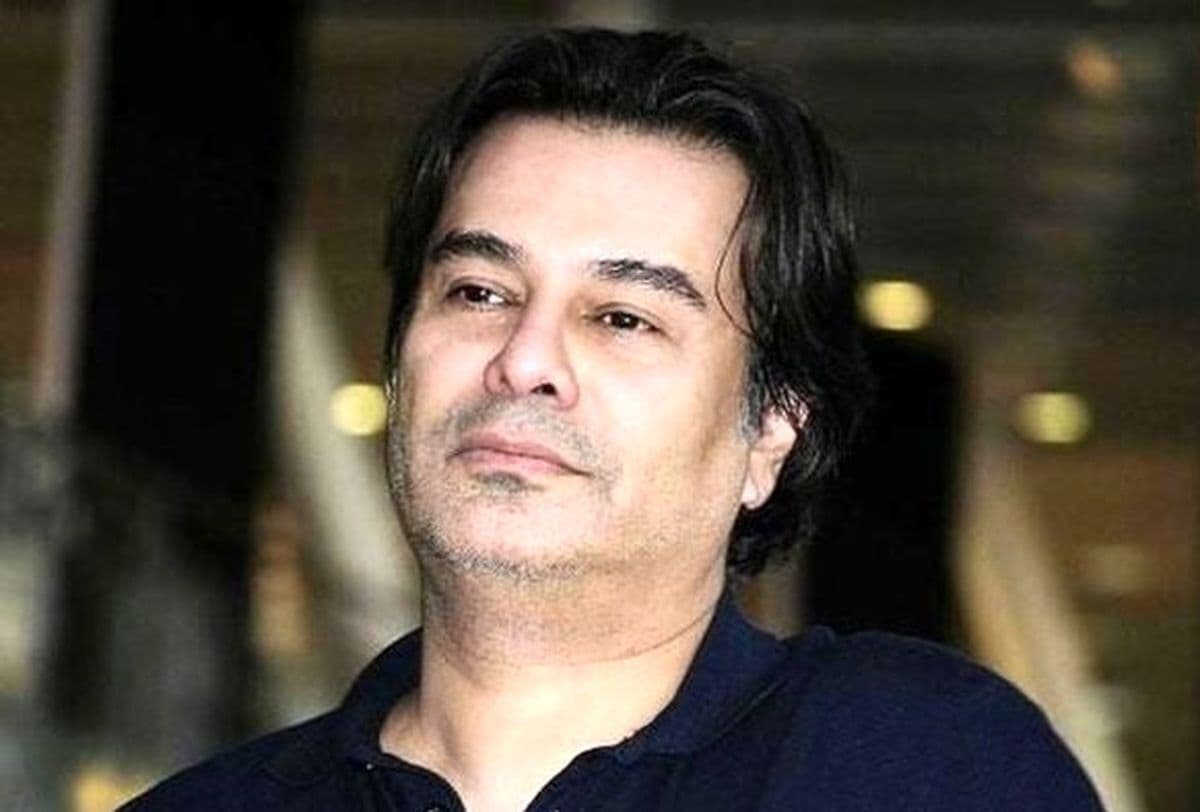 پیمان قاسم خانی: همزمان طرفدار رئال مادرید و بارسلونا هستم؛ وینیسیوس یک آدم عوضی است!