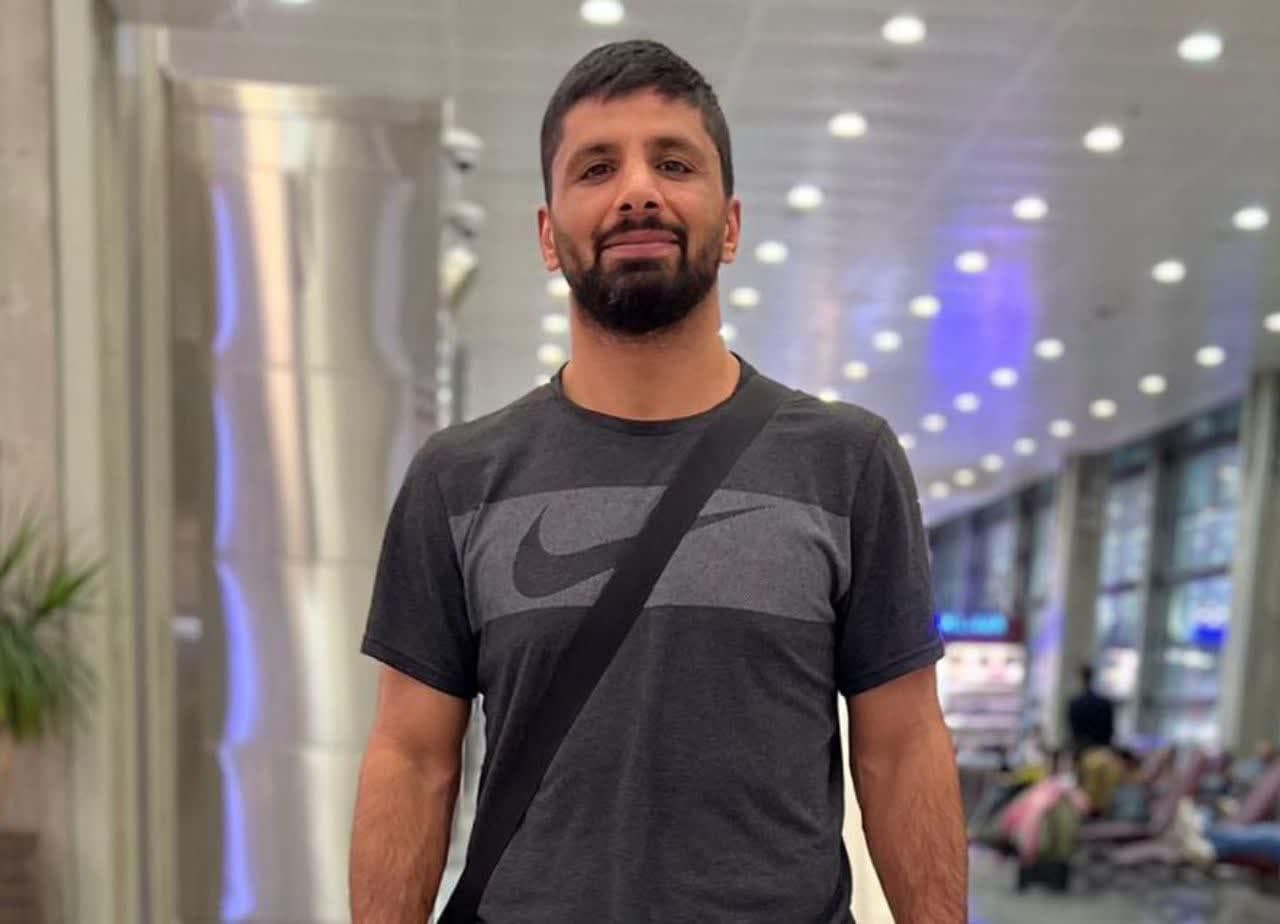 کاپیتان سابق کاراته ایران در MMA با حریف روس مبارزه می‌کند