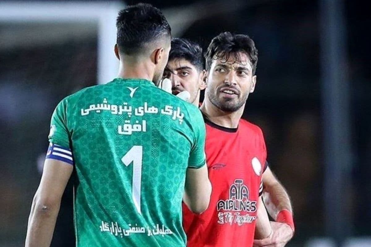 اظهارات جنجالی شجاع خلیل زاده علیه سیدحسین حسینی: اگر به خانواده خودش 90 دقیقه فحاشی کنند گریه‌اش می‌گیرد!