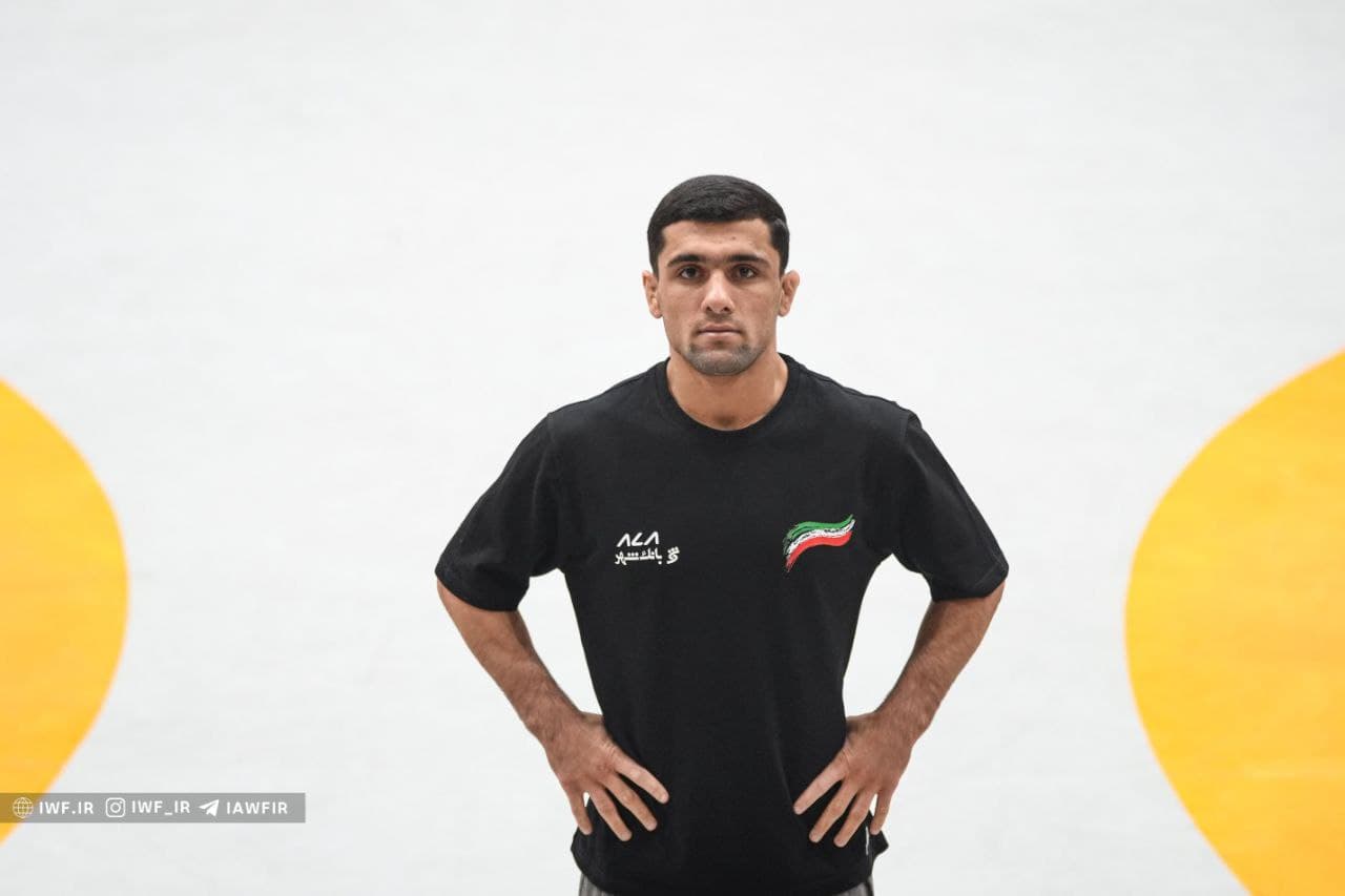 کشتی فرنگی قهرمانی جهان در اوزان غیر المپیکی؛ ایمان محمدی به نیمه نهایی نرسید