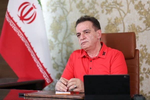 زنوزی: قبول کنید که تراکتور پرطرفدارترین تیم آسیا است؛ فوتبال چند قهرمانی به ما بدهکار است