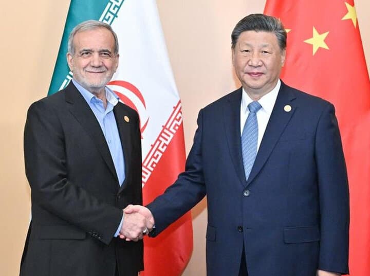 چین و ایران روابط خود را گسترش می‌دهند / دیدار شی جین پینگ و پزشکیان + جزئیات و عکس‌ها 