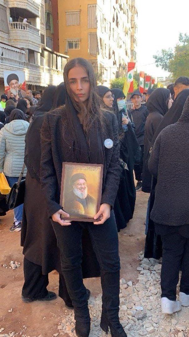 انتشار تصویر یک زن بی‌حجاب که طرفدار حسن نصرالله‌ است، موجی از واکنش‌ها در ایران را برانگیخت
