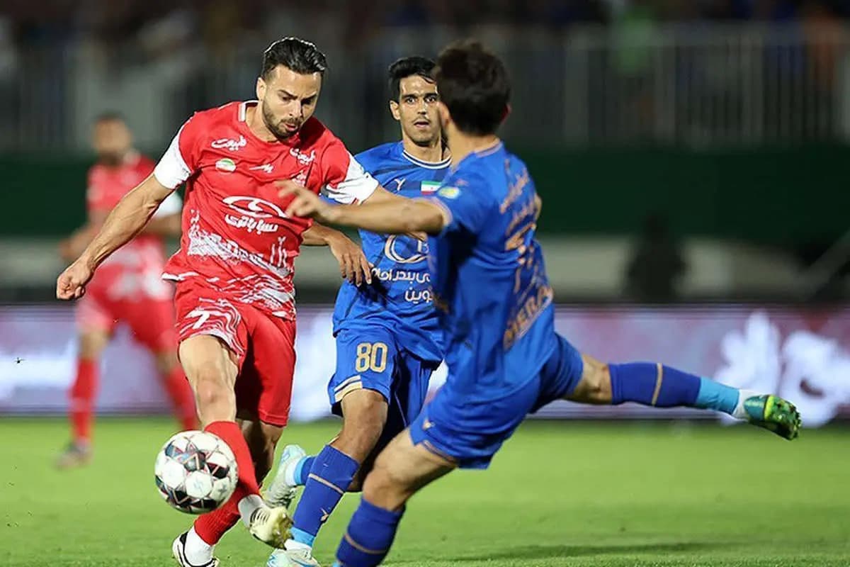 جدول ادواری مسابقات لیگ برتر؛ استقلال همچنان صدرنشین، پرسپولیس در رده دوم