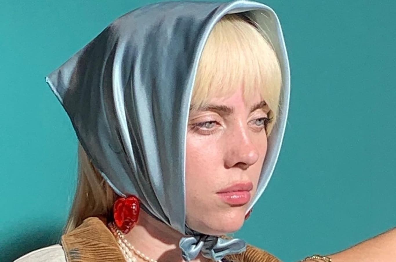 دانلود آهنگ Billie Eilish - Bury a Friend