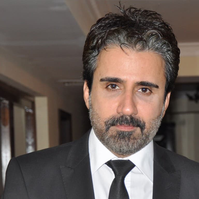 دانلود آهنگ Götür Beni Gittiğin Yere از Emrah