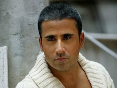 دانلود آهنگ Emrah - Dura Dura