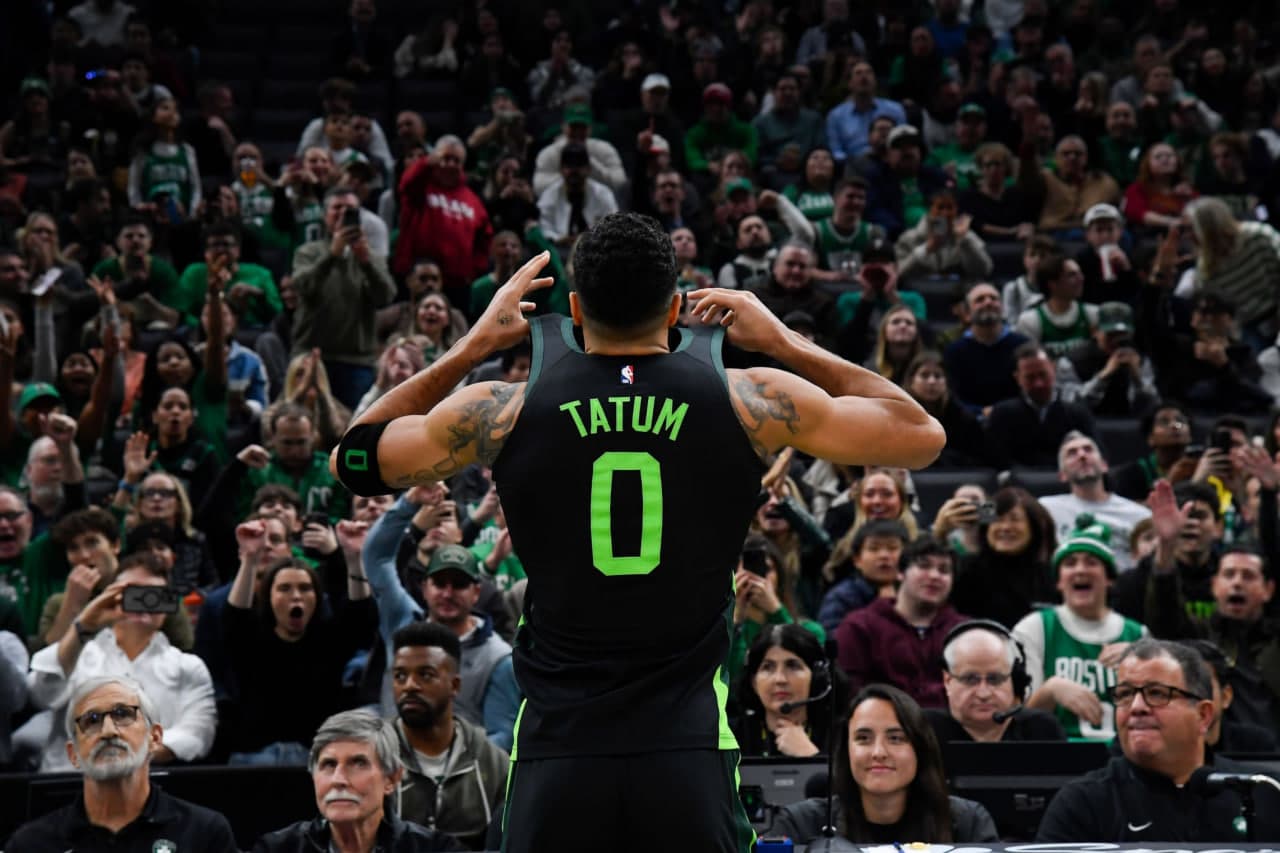 بسکتبال NBA | تیم سلتیکس کامل شد و کار همه سخت