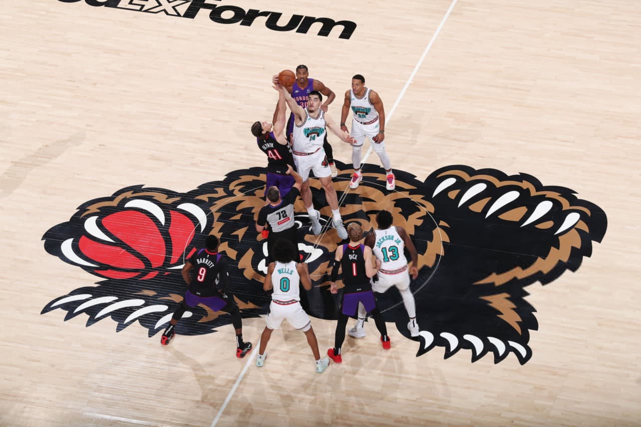 بسکتبال NBA | صدای خرس گوش تورنتو را کر کرد؛ این دیترویت هیجان‌انگیز است 