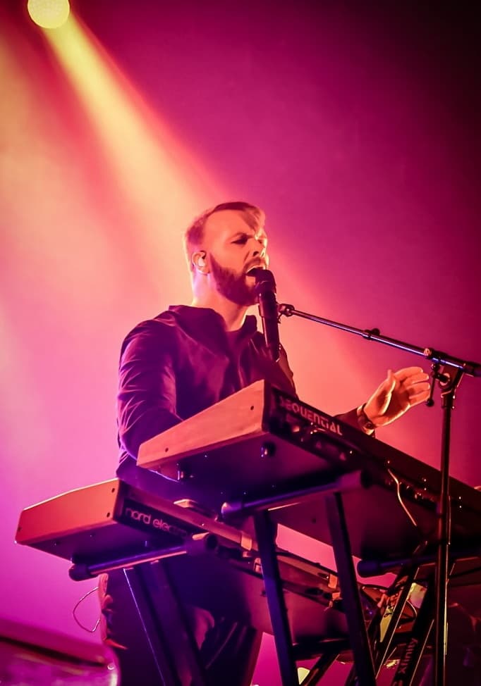 Leprous - Leashes