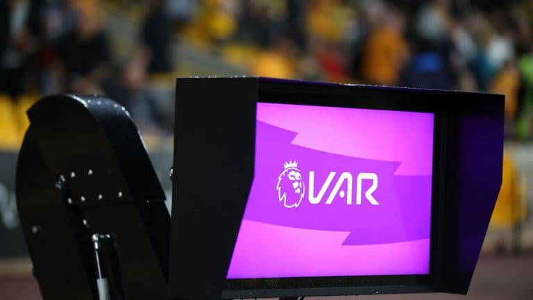 آیا داوران به فنرباحچه و گالاتاسارای کمک می کنند؟ مکالمات VAR منتشر شد!