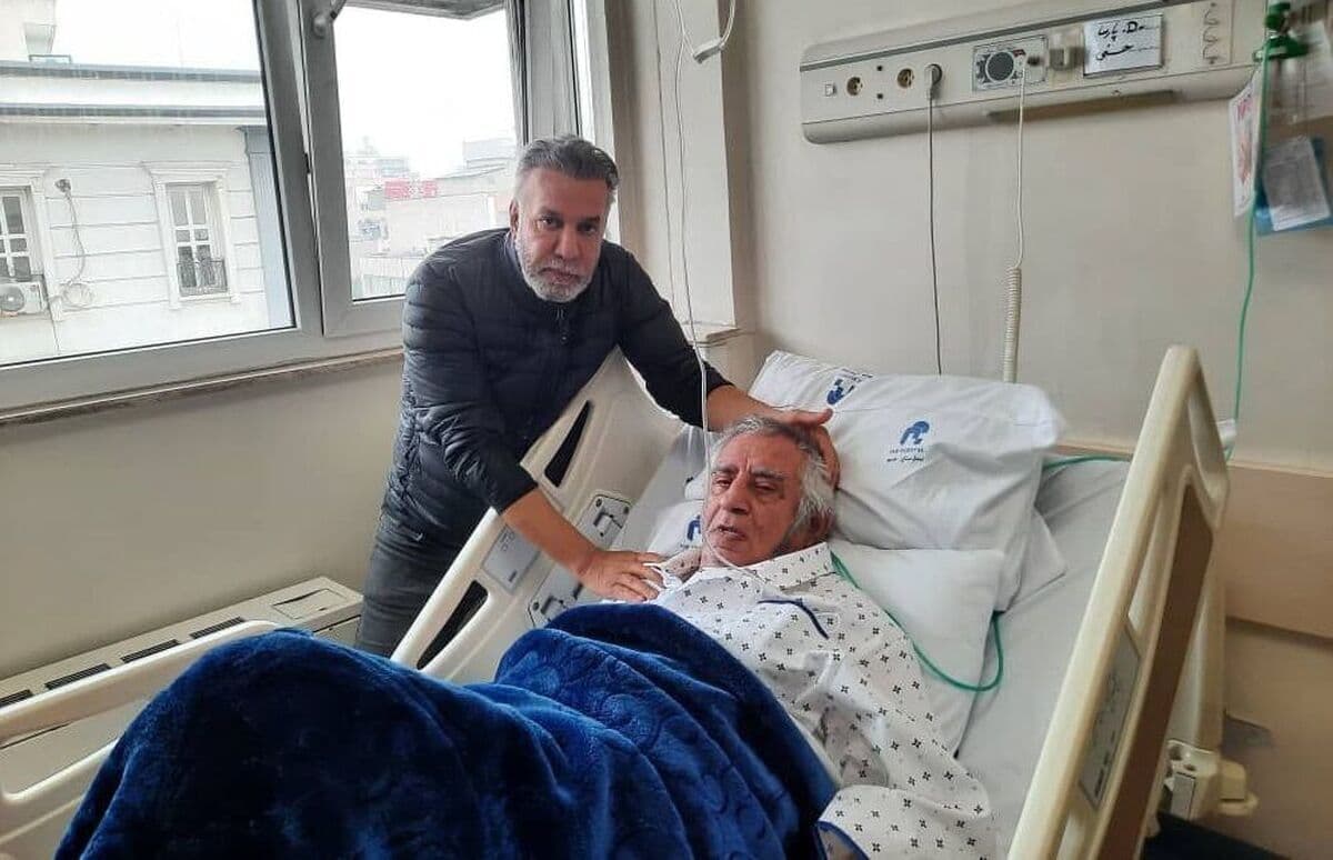 سرمربی سابق تیم ملی در بستر بیماری؛ دانای با معرفت به عیادت استاد رفت