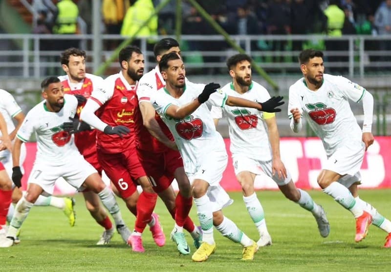 ناصر ابراهیمی: مهاجمان پرسپولیس به هم تعارف می‌کردند