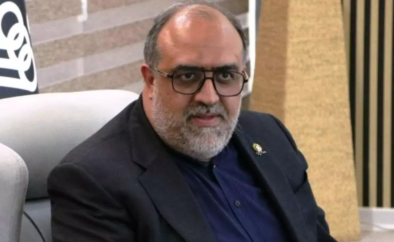 زلزله بامدادی در اصفهان؛ مدیرعامل سپاهان برکنار شد!