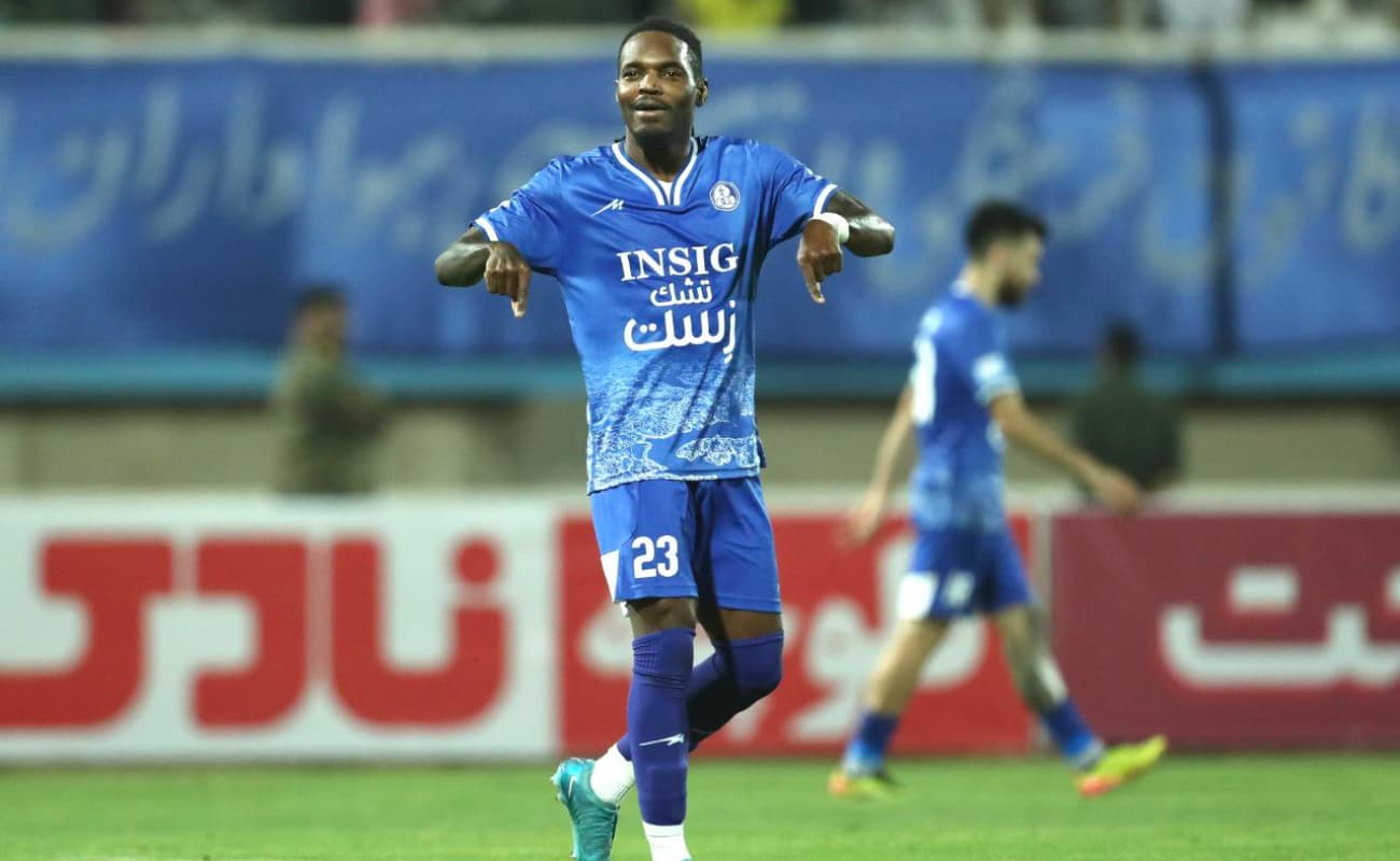 پاسخ استقلال خوزستان به شایعات؛ بیفوما پیشنهادی از پرسپولیس ندارد