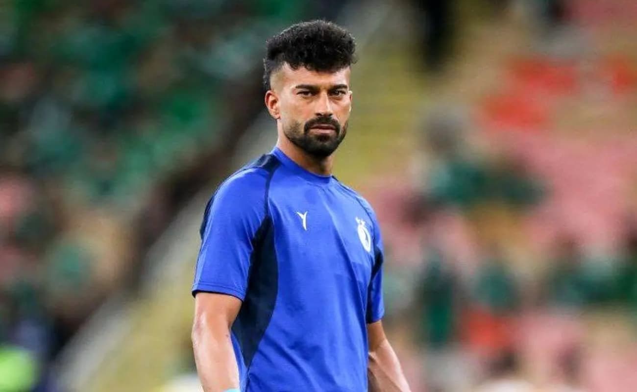 سرماخوردگی ستاره استقلال رفع شد؛ حضور رامین رضاییان مقابل گل گهر