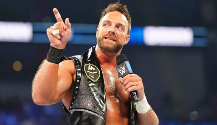 نویسنده سابق WWE: ال ای نایت برای حفظ محبوبیتش نیازی به قهرمانی ندارد