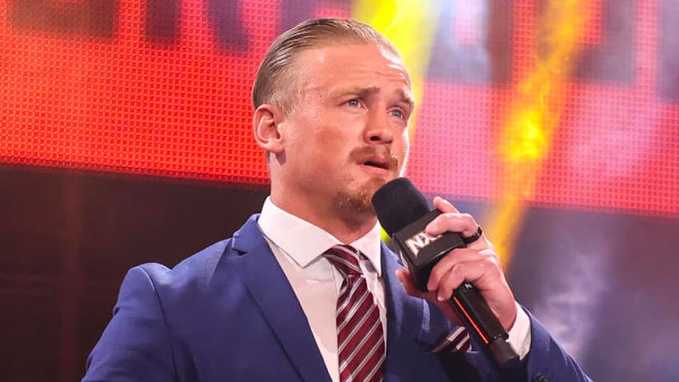 ستاره WWE رباط صلیبی داد؛ احتمال دوری شش الی نه ماهه
