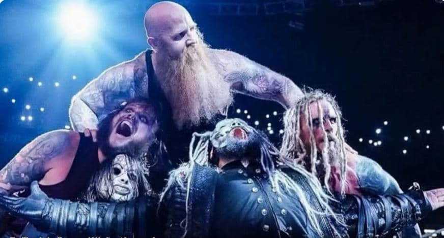 نویسنده سابق WWE: تنها یک راه برای نجات وایت‌ سیکس وجود دارد