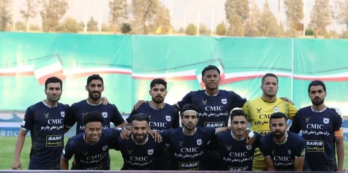 مربی سابق اینترمیلان به چادرملوی اردکان بازیکن معرفی کرده است