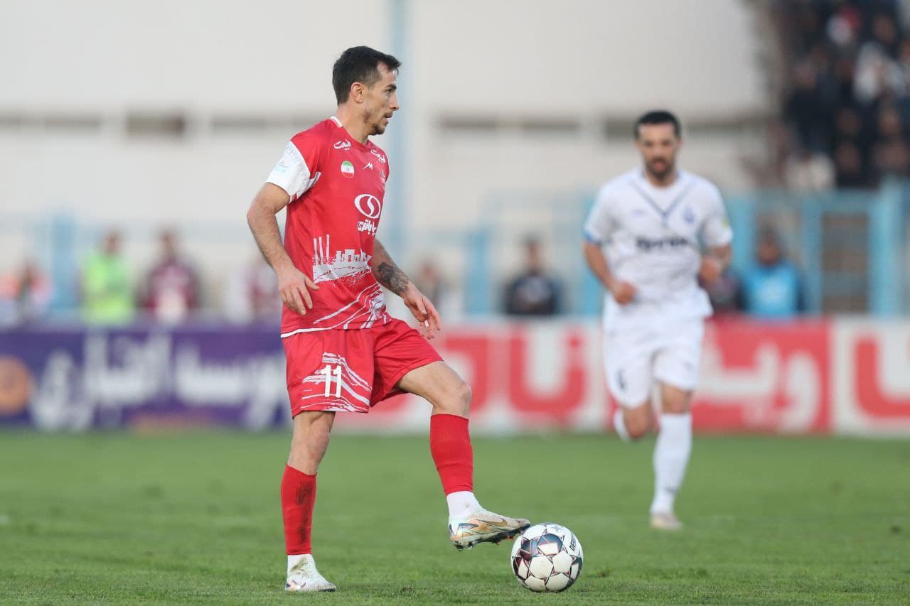 جدول لیگ برتر ایران؛ چسبیدن پرسپولیس به سپاهان و تراکتور و فاصله ۴ امتیازی استقلال با رتبه چهارم