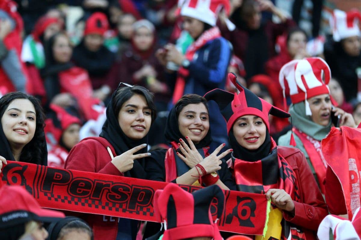 قابی جالب از هواداران دیدار سپاهان - پرسپولیس؛ عشق به فوتبال
