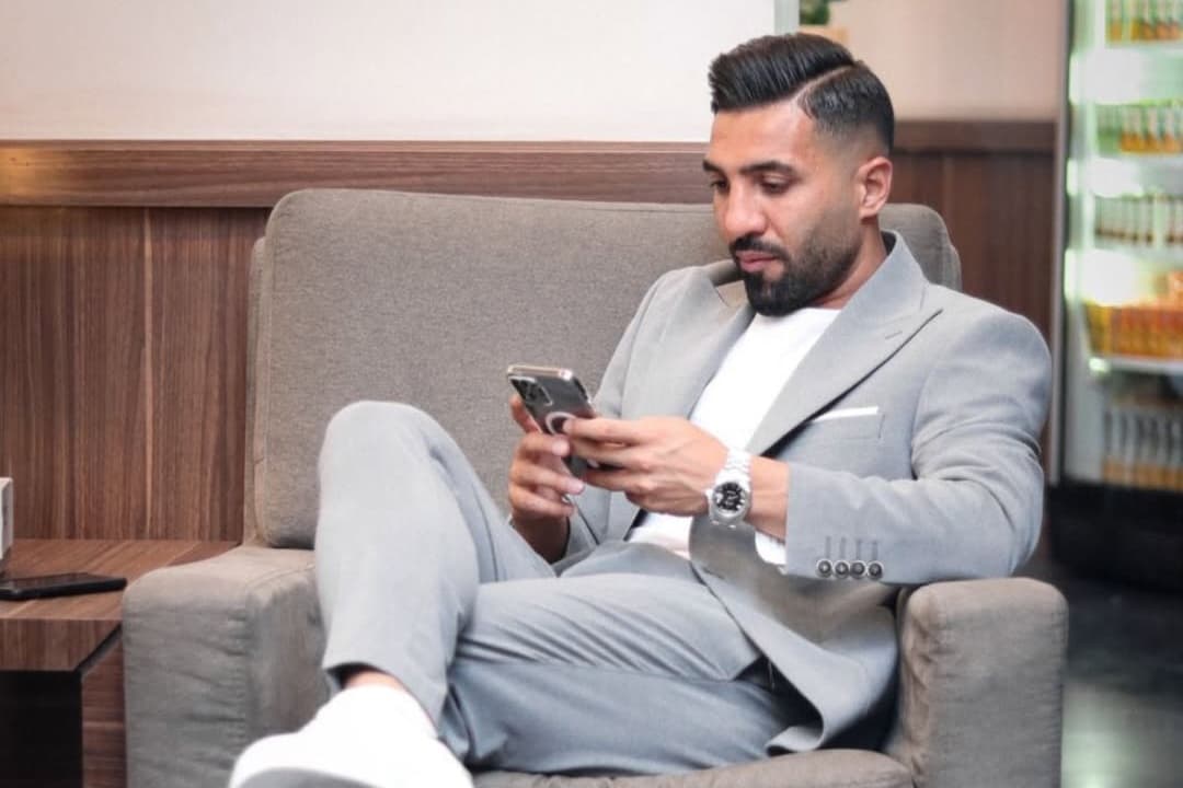 عیادت فرشید اسماعیلی از عیسی مرادی؛ داداش باز هم معذرت می‌خواهم / عکس